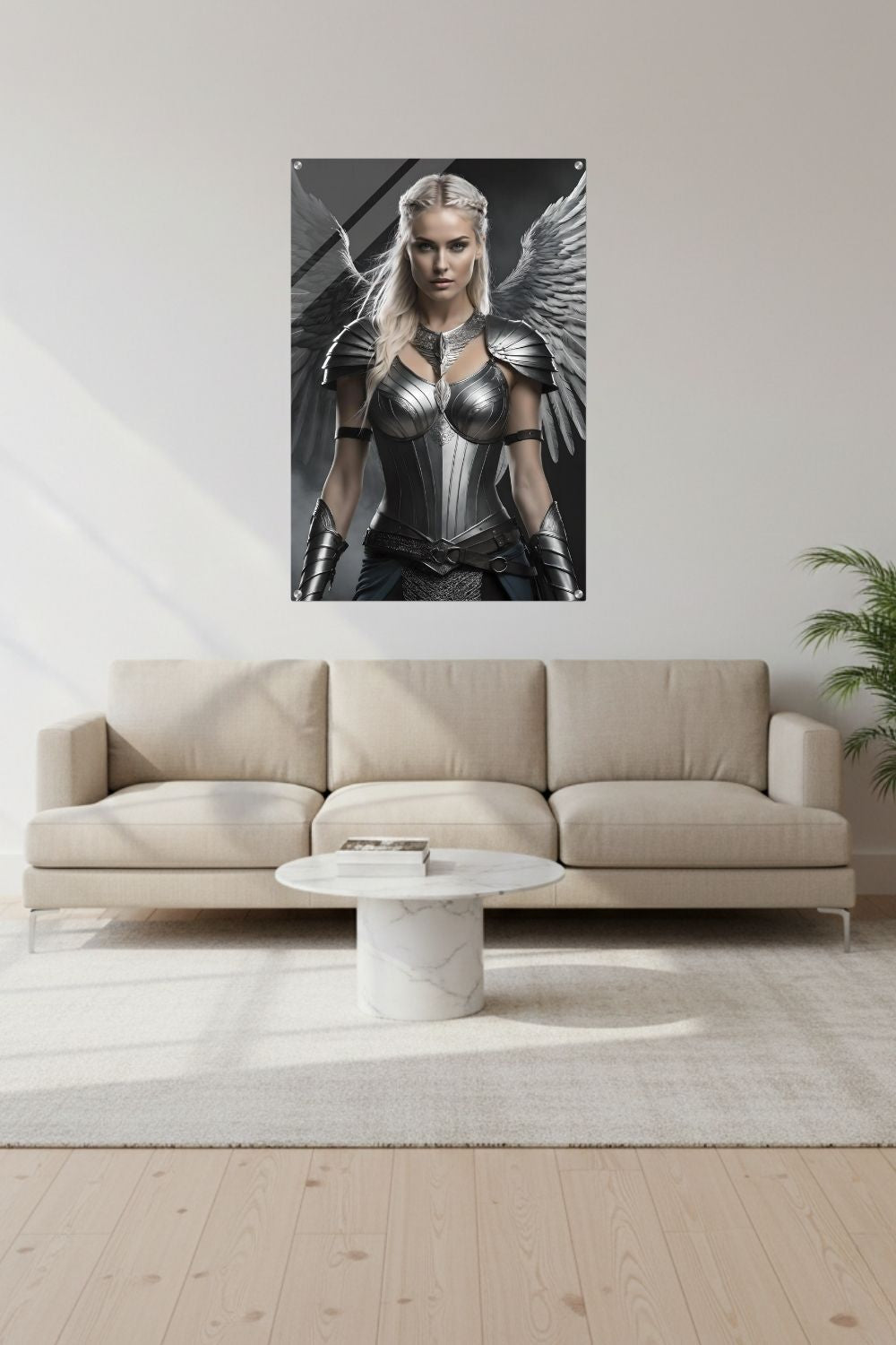 Cineastisches Fantasy-Wandbild einer majestätischen Walküre in glänzender Silberrüstung mit großen, detaillierten Metallflügeln vor dunklem Hintergrund. Acryl