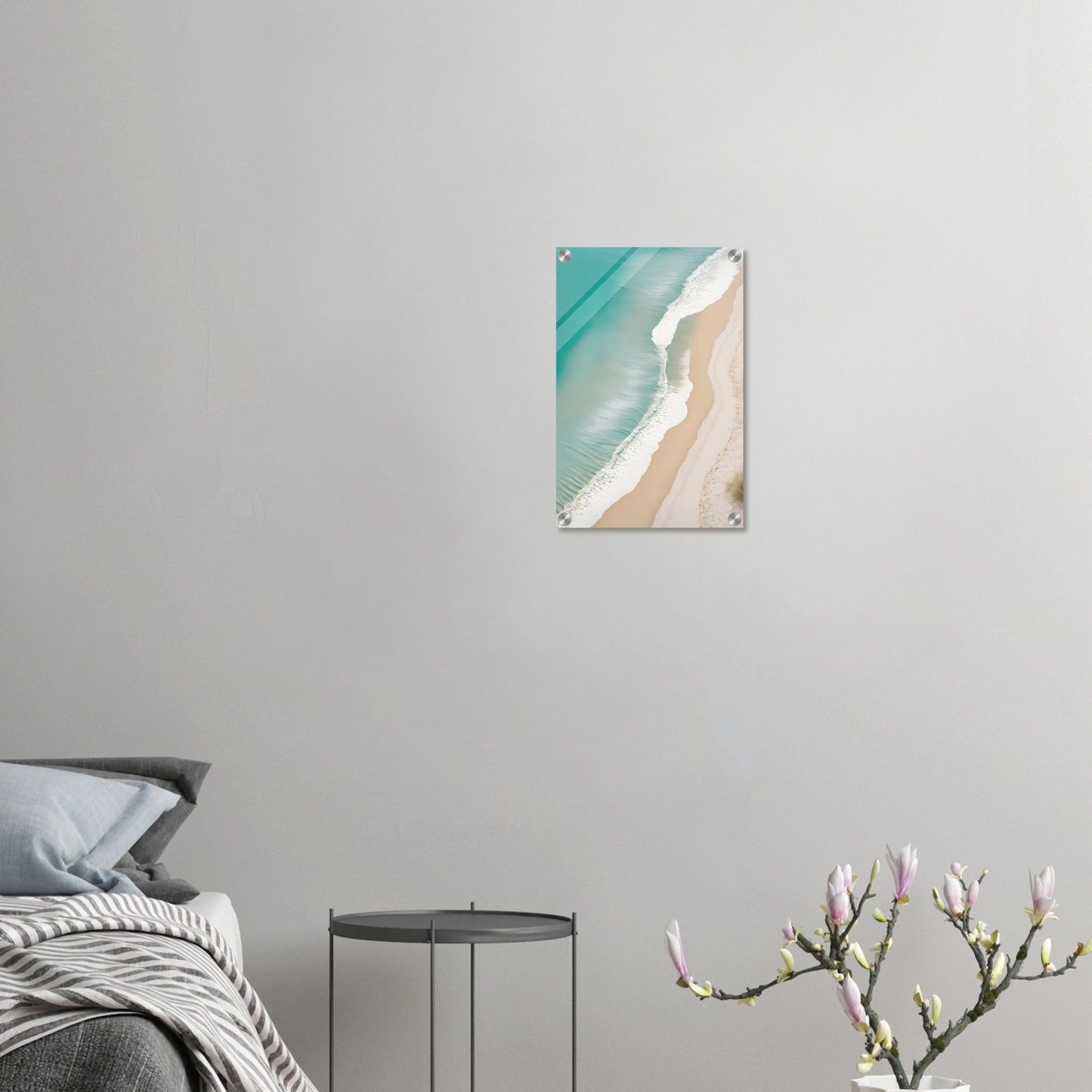 Traumhaftes Strand-Wandbild: Türkisfarbenes Meer und weißer Sand aus der Luftaufnahme. Minimalistisches Küsten-Design für Ihr Zuhause. Jetzt online kaufen! 30x45 cm. Acryl