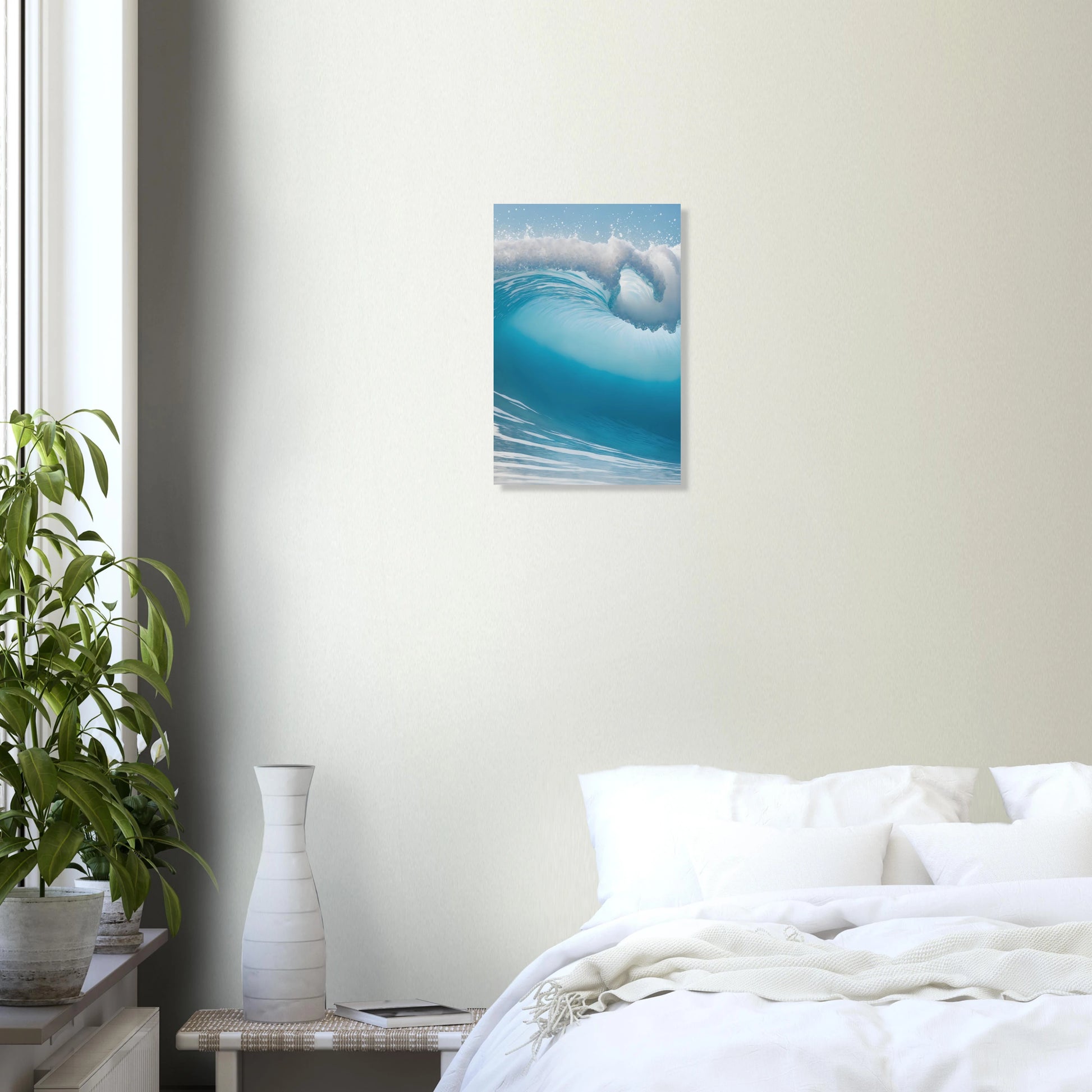 Abstraktes Wandbild einer brechenden Meereswelle in Türkis und Blau mit weißer Gischt. 30x45 cm. Dibond