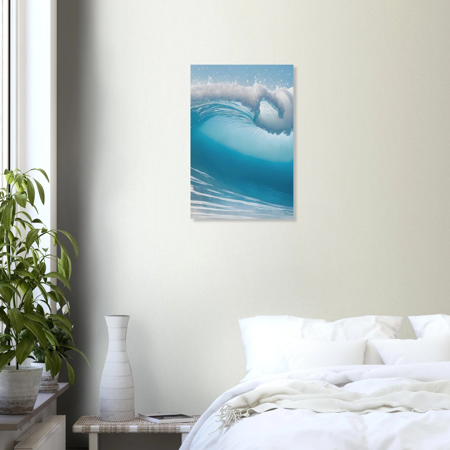 Abstraktes Wandbild einer brechenden Meereswelle in Türkis und Blau mit weißer Gischt. 40x60 cm. Dibond