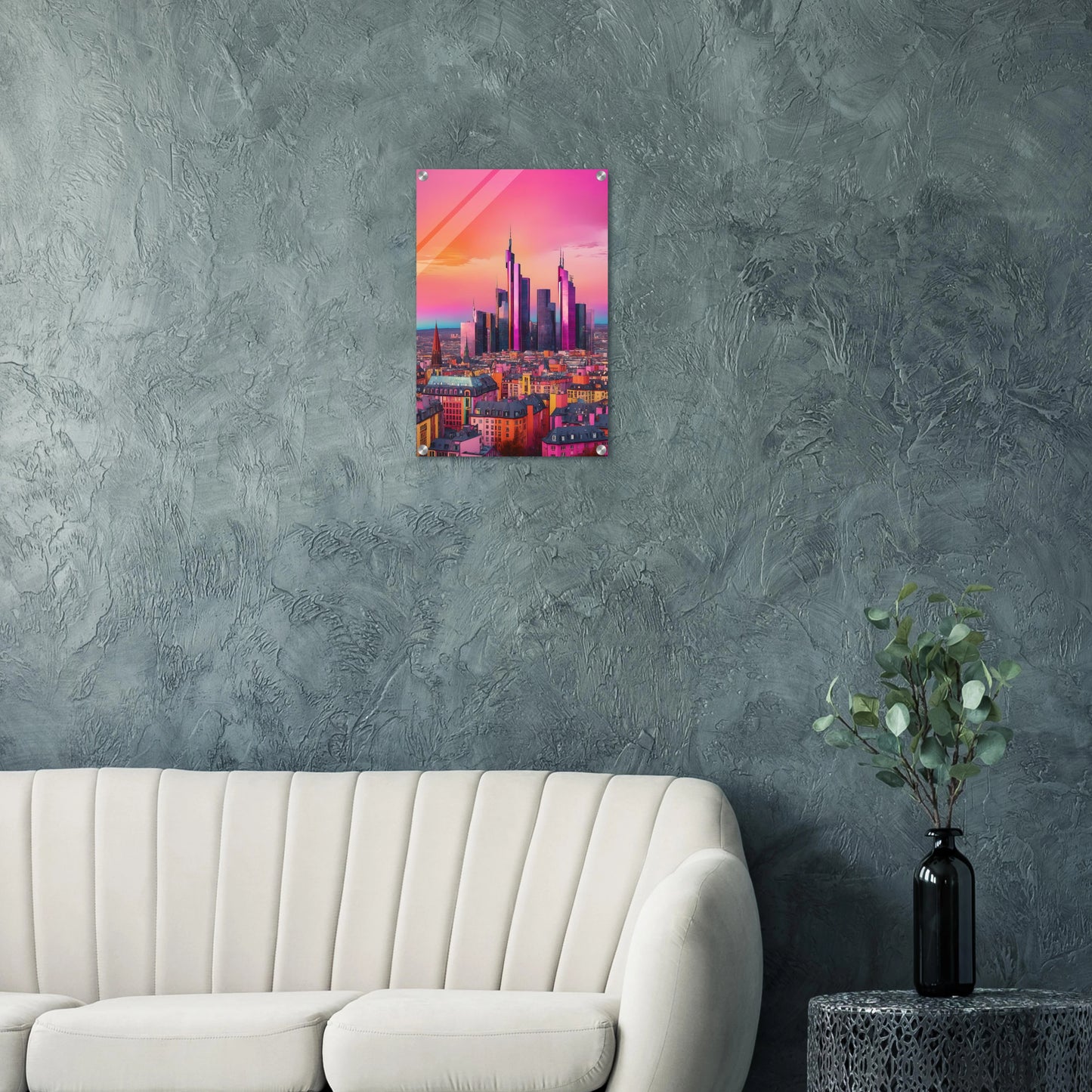 Buntes Wandbild der Frankfurter Skyline in intensiven Pink- und Violetttönen im modernen Pop-Art-Illustrationsstil. 40x60 cm. Acryl