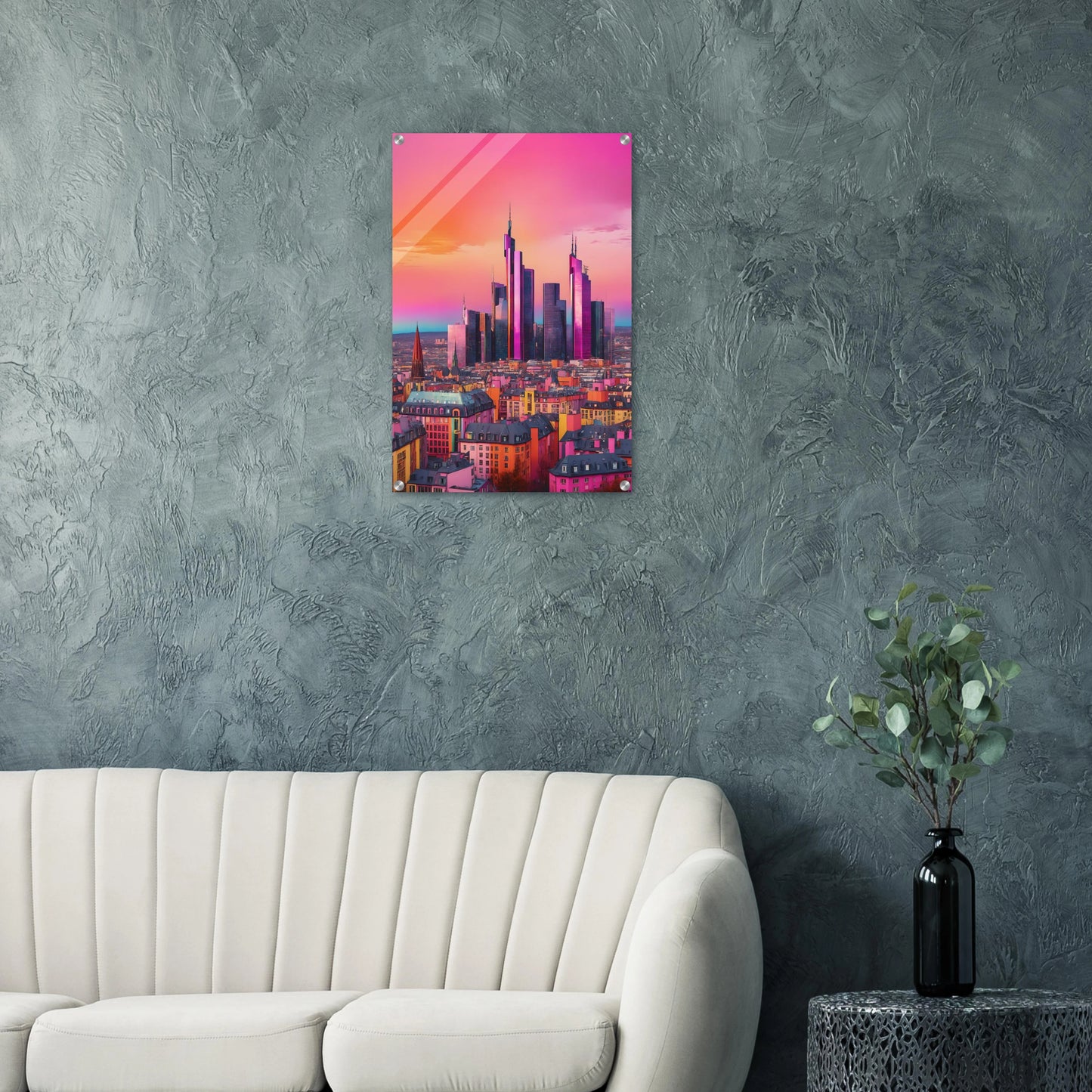 Buntes Wandbild der Frankfurter Skyline in intensiven Pink- und Violetttönen im modernen Pop-Art-Illustrationsstil. 50x75 cm. Acryl