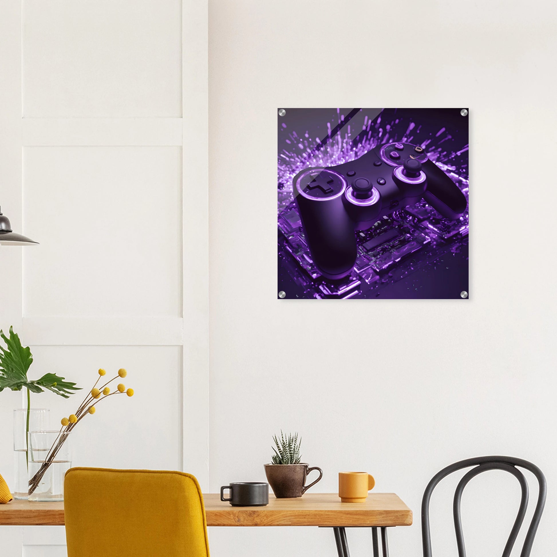 Modernes Gaming-Wandbild mit einem schwarzen Controller, der von violettem Neonlicht und Lichtpartikeln umgeben ist. 60x60 cm. Acryl