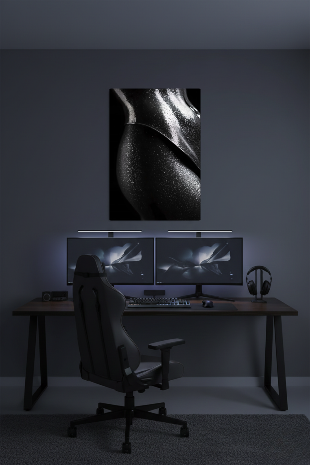 Luxus pur: „Midnight Stardust“ besticht durch funkelnde Partikel & elegante Formen auf tiefem Schwarz. Jetzt exklusive Kunst bei Gudekind entdecken. Brushed