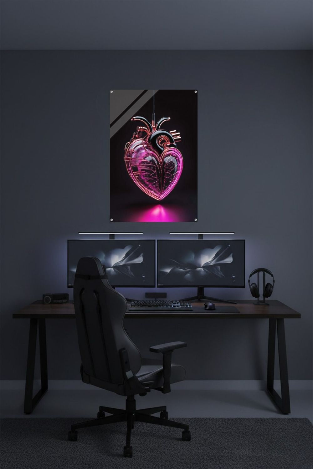 Digitales Kunstwerk eines anatomischen Herzens mit leuchtend pinken Neon-Strukturen und glänzenden schwarzen Oberflächen auf dunklem Grund. Acryl