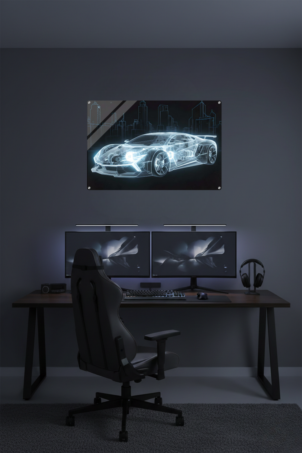 Futuristisches Wandbild eines transparenten, blau leuchtenden Supersportwagens in Blueprint-Optik vor einer skizzierten Stadt-Skyline. Acryl
