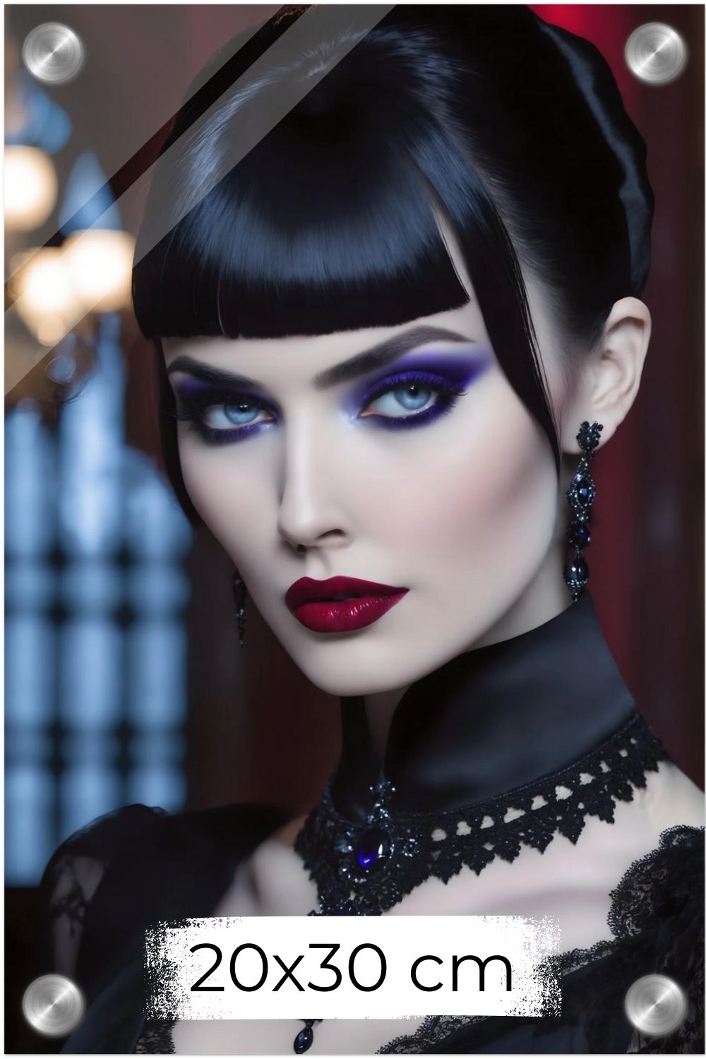 Nahaufnahme einer Frau mit kurzem Pony, lila Lidschatten, roten Lippen und schwarzem Schmuck mit blauen Edelsteinen. Acryl 20x30 cm