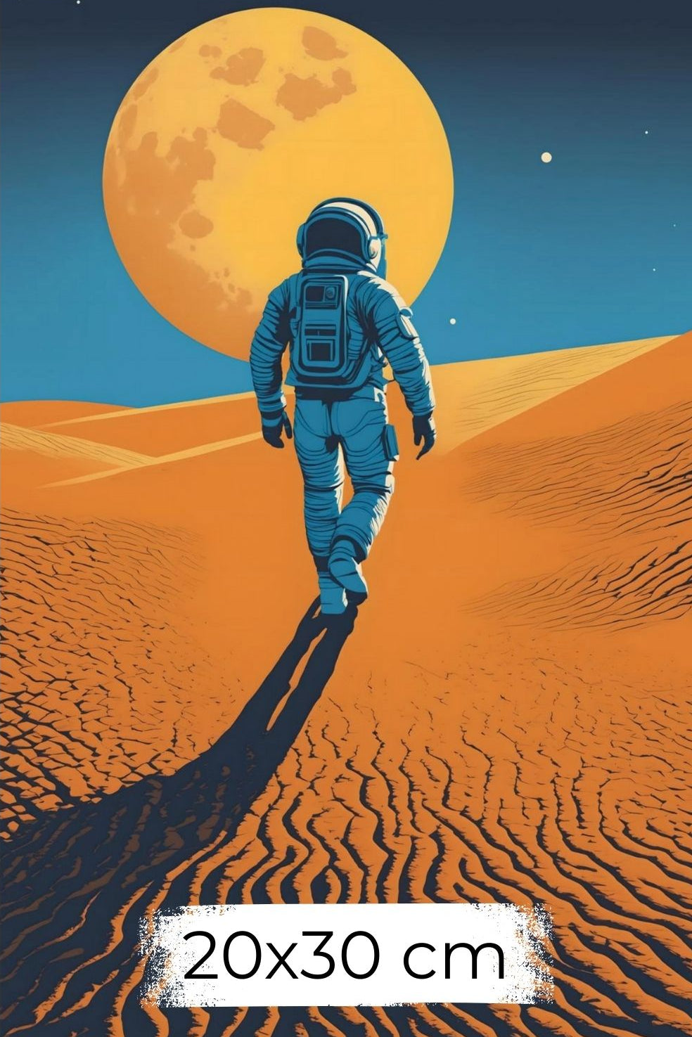 Minimalistisches Wandbild eines Astronauten, der in einer Wüste auf einen riesigen orangefarbenen Planeten zugeht. Dibond 20x30 cm